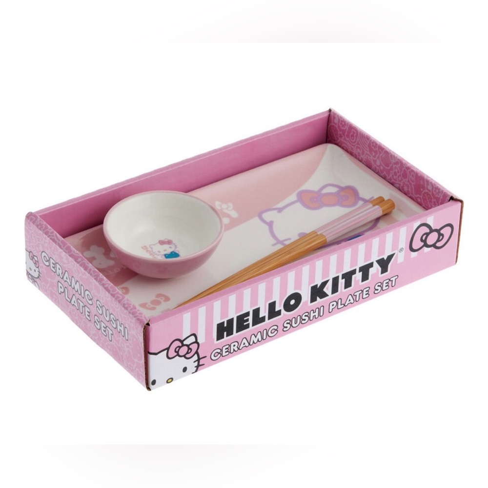 NIB - Hello Kitty Pink and White Sushi Set